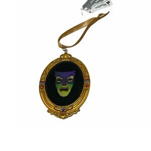 Disney Parks Snow White Evil Queen   Ornament